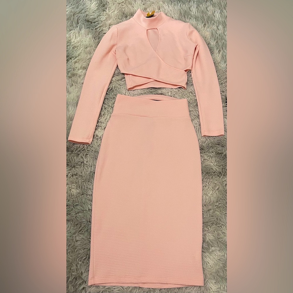 Two Piece matching pink set Size XS/S
